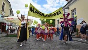 FOTO. Barwna „Parada Dziwolągów” przeszła przez centrum Rzeszowa